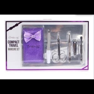 Manicure Set - Brand New!